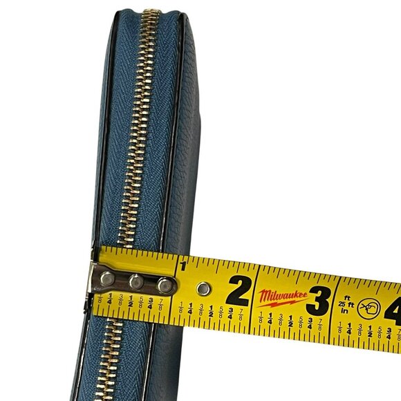 Gucci Blue Leather Zip-Around Wallet Embossed Logo Authentic - Picture 12 of 14